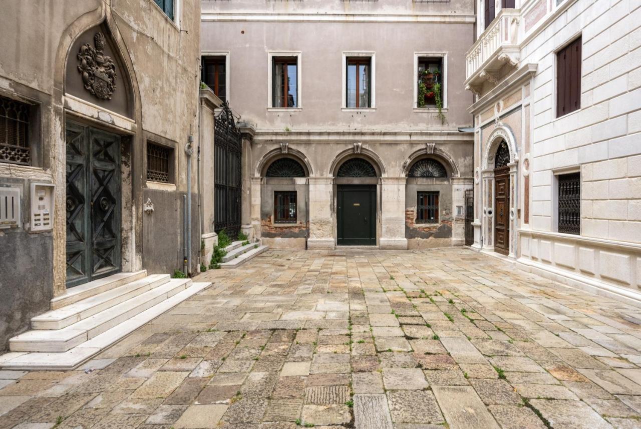 Palazzo Borgoloco Lägenhet Venedig Exteriör bild
